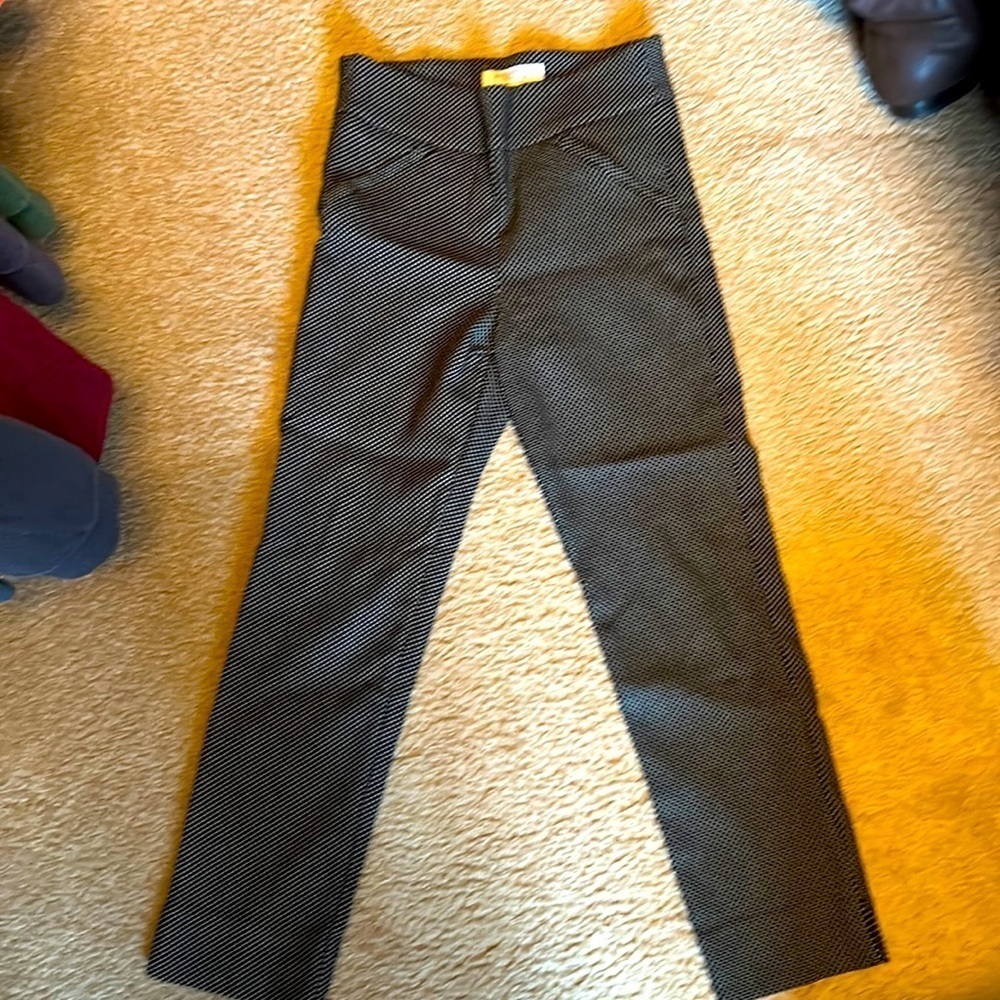 Margaret M Capri Pants Women’s SP Petite Black Stitch Fix Worn Once Slim Crop Pa